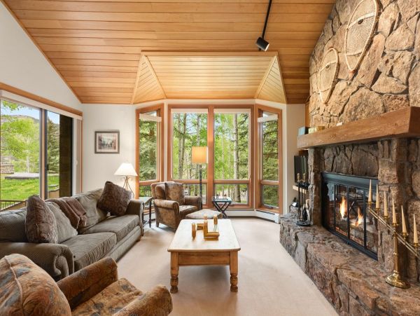 Snowmass Vacation Rental: Luxury Ski-In/Ski-Out Retreat