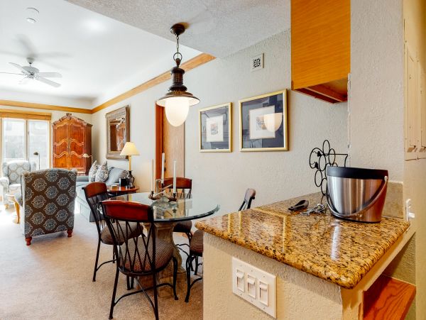 Beaver Creek Bachelor Gulch Condo 952589