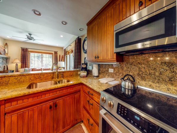 Beaver Creek Bachelor Gulch Condo 952591
