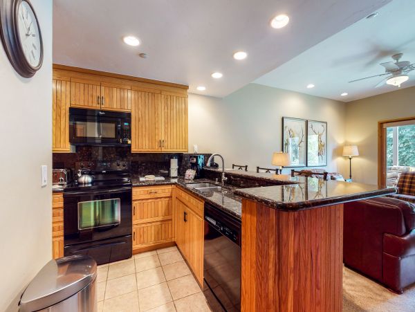 Beaver Creek Bachelor Gulch Condo 952594