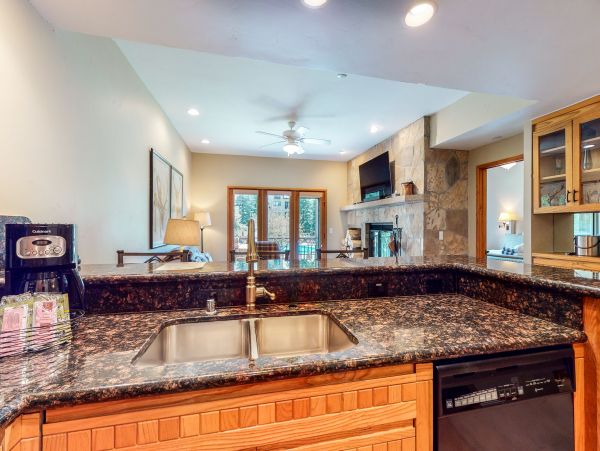 Beaver Creek Bachelor Gulch Condo 952594
