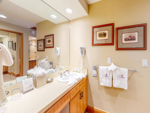 Beaver Creek Bachelor Gulch Condo 952598