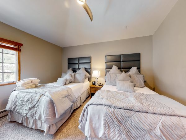 Beaver Creek Bachelor Gulch Condo 952605