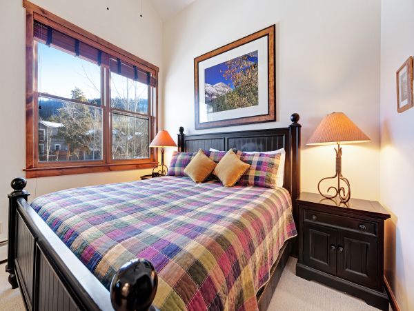 Breckenridge Home 952613