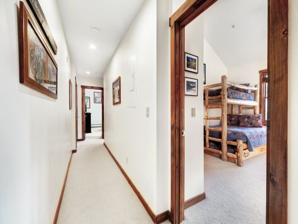 Breckenridge Home 952613