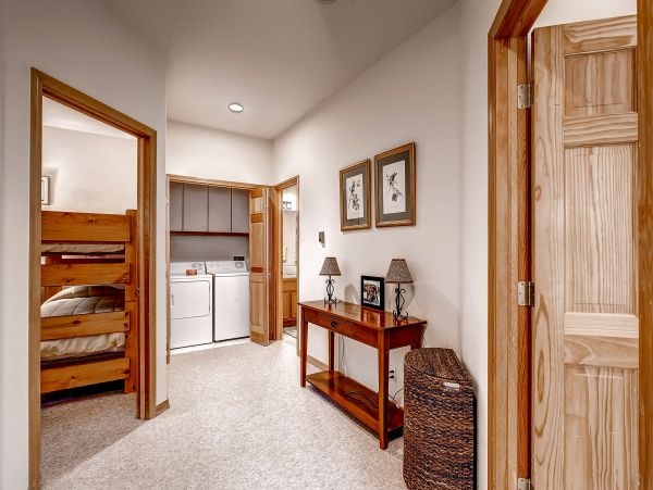 Breckenridge Home 952621