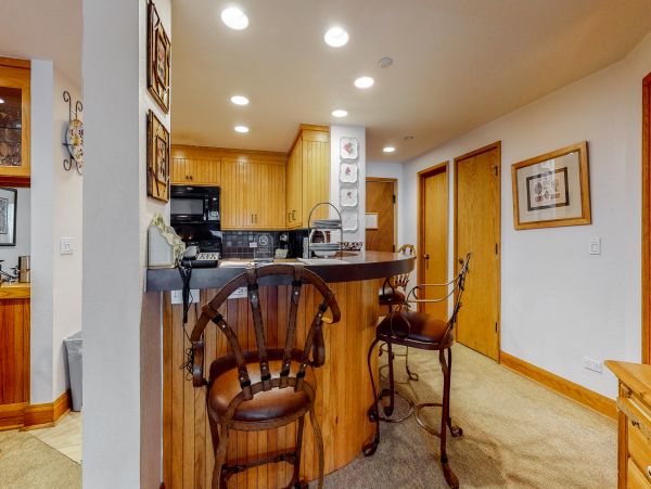 Beaver Creek Bachelor Gulch Condo 952636