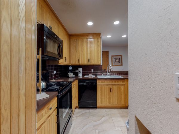 Beaver Creek Bachelor Gulch Condo 952636