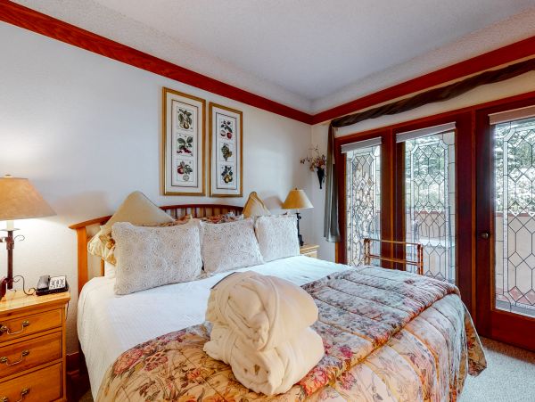 Beaver Creek Bachelor Gulch Condo 952636