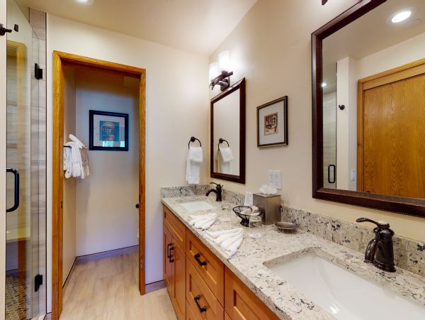Beaver Creek Bachelor Gulch Condo 952639