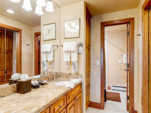 Beaver Creek Bachelor Gulch Condo 952643