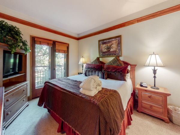 Beaver Creek Bachelor Gulch Condo 952646