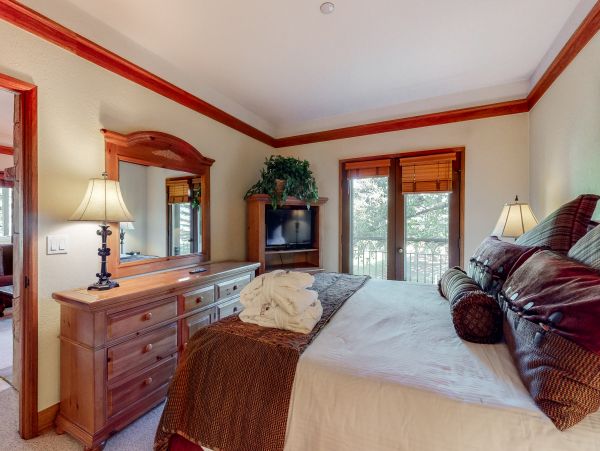 Beaver Creek Bachelor Gulch Condo 952646