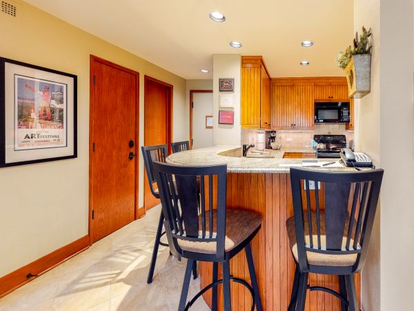 Beaver Creek Bachelor Gulch Condo 952652