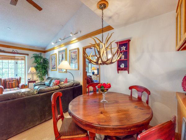 Beaver Creek Bachelor Gulch Condo 952665