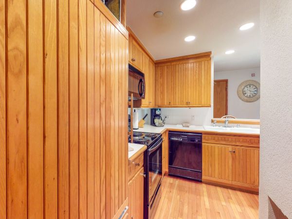 Beaver Creek Bachelor Gulch Condo 952665
