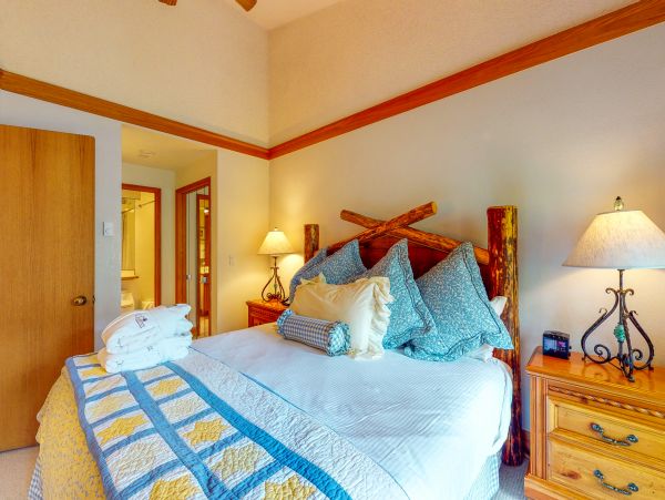 Beaver Creek Bachelor Gulch Condo 952665