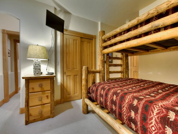 Steamboat Springs Condo 952668