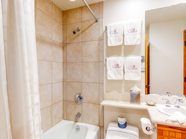 Beaver Creek Bachelor Gulch Condo 952675