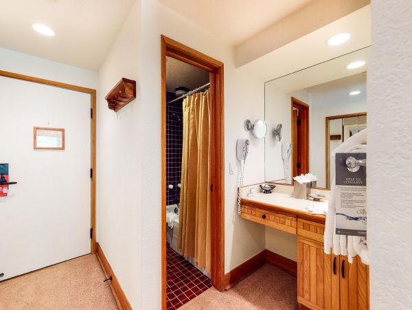 Beaver Creek Bachelor Gulch Condo 952683