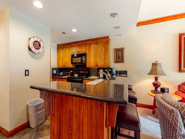 Beaver Creek Bachelor Gulch Condo 952685