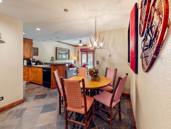 Beaver Creek Bachelor Gulch Condo 952685