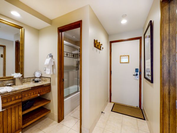 Beaver Creek Bachelor Gulch Condo 952687