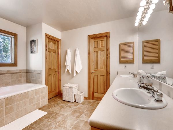 Shuttle To Ski Lifts Arrowhead 3 Bedroom Luxury Rental
