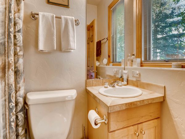 Shuttle To Ski Lifts Arrowhead 3 Bedroom Luxury Rental