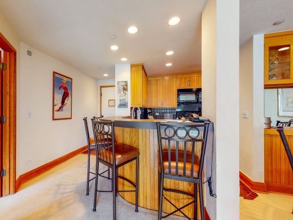 Beaver Creek Bachelor Gulch Condo 952691