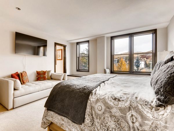 Snowmass Condo 952695