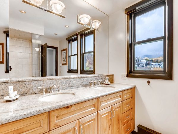 Snowmass Condo 952695