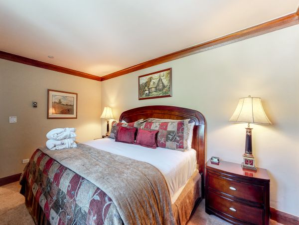 Beaver Creek Bachelor Gulch Condo 952696