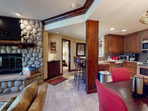 Beaver Creek Bachelor Gulch Condo 952699