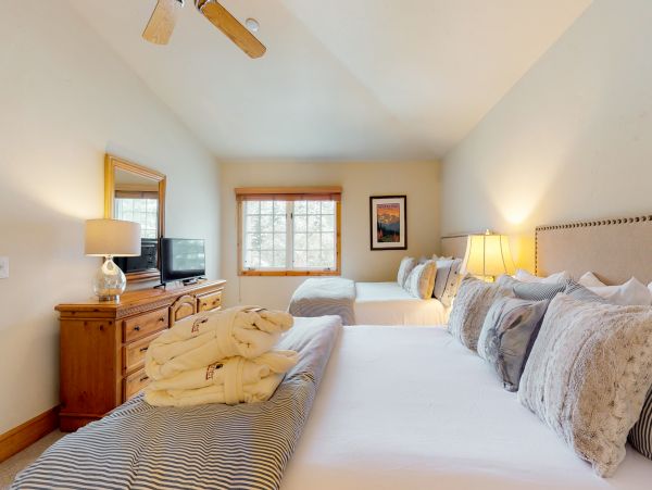 Beaver Creek Bachelor Gulch Condo 952706