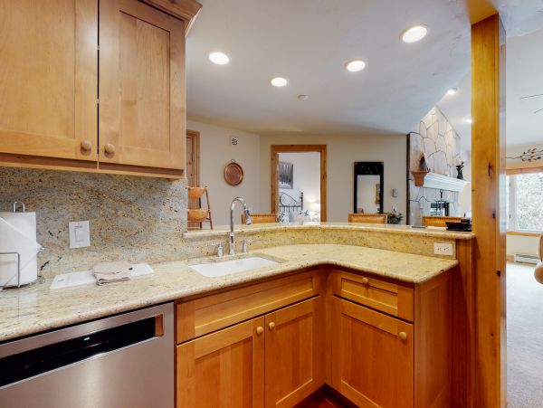 Beaver Creek Bachelor Gulch Condo 952706