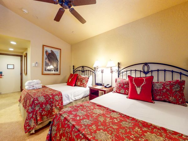 Beaver Creek Bachelor Gulch Condo 952721