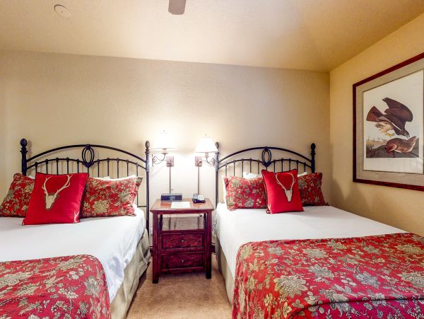 Beaver Creek Bachelor Gulch Condo 952721