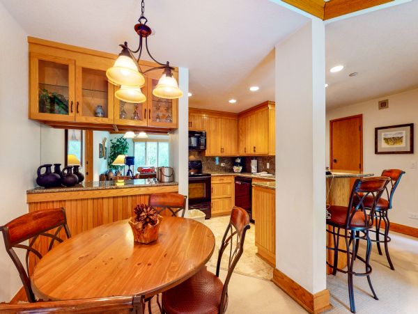 Beaver Creek Bachelor Gulch Condo 952728