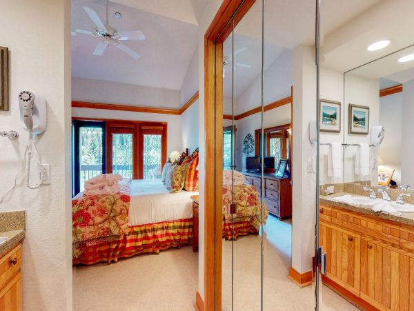 Beaver Creek Bachelor Gulch Condo 952732