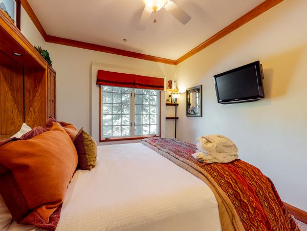 Beaver Creek Bachelor Gulch Condo 952734