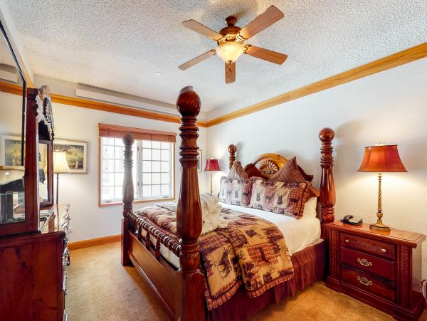 Beaver Creek Bachelor Gulch Condo 952739