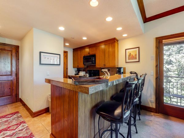 Beaver Creek Bachelor Gulch Condo 952756