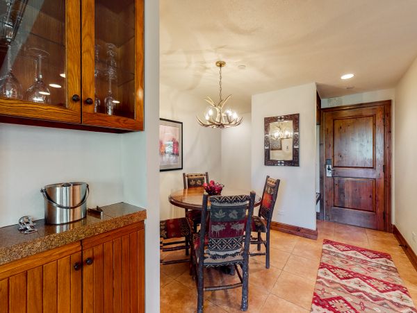 Beaver Creek Bachelor Gulch Condo 952756