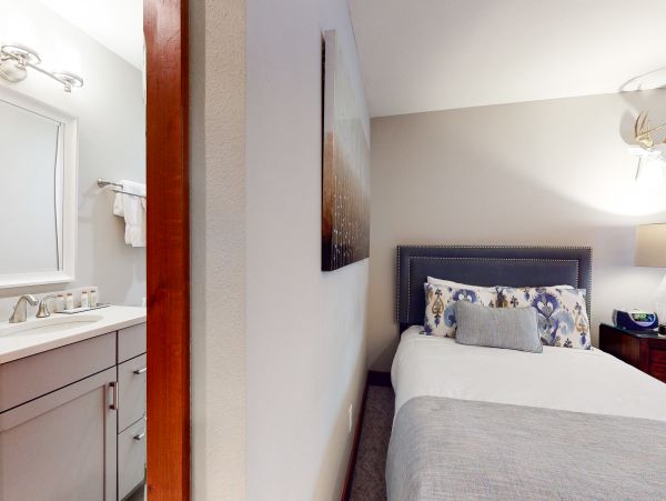 Vail Lionshead Condo 952757