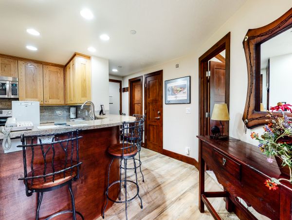 Beaver Creek Bachelor Gulch Condo 952762