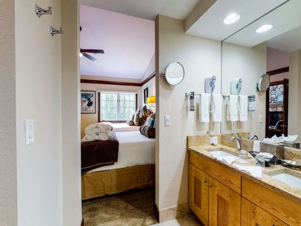 Beaver Creek Bachelor Gulch Condo 952762