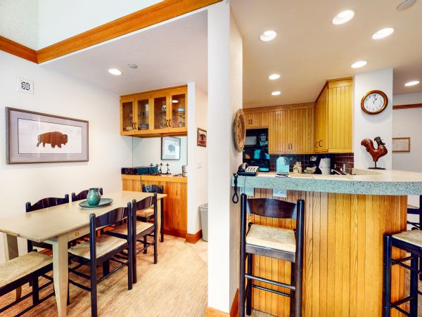 Beaver Creek Bachelor Gulch Condo 952763