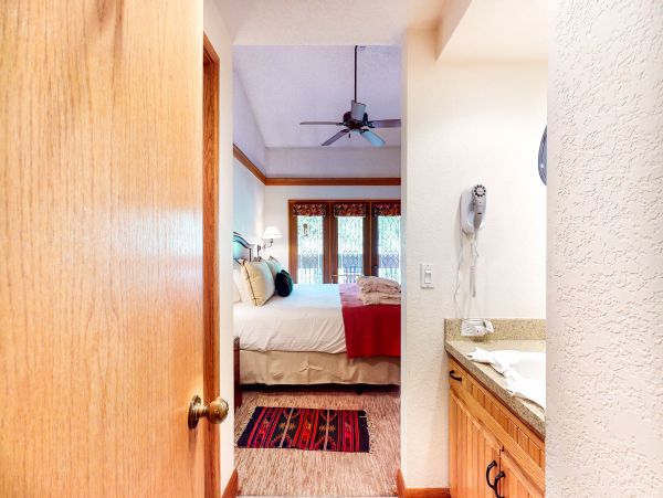 Beaver Creek Bachelor Gulch Condo 952763