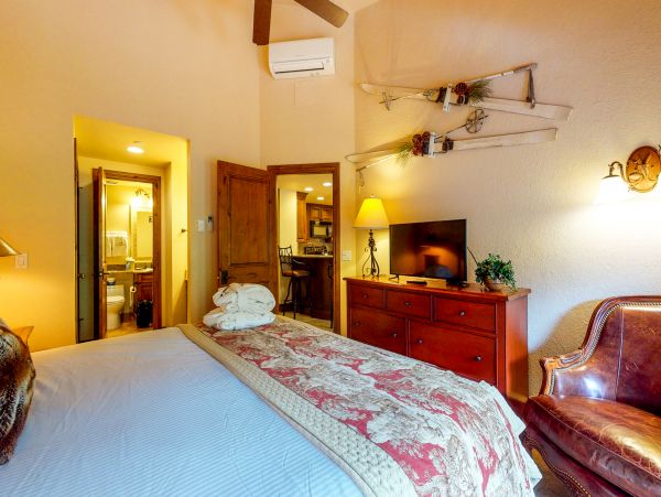 Beaver Creek Bachelor Gulch Condo 952765